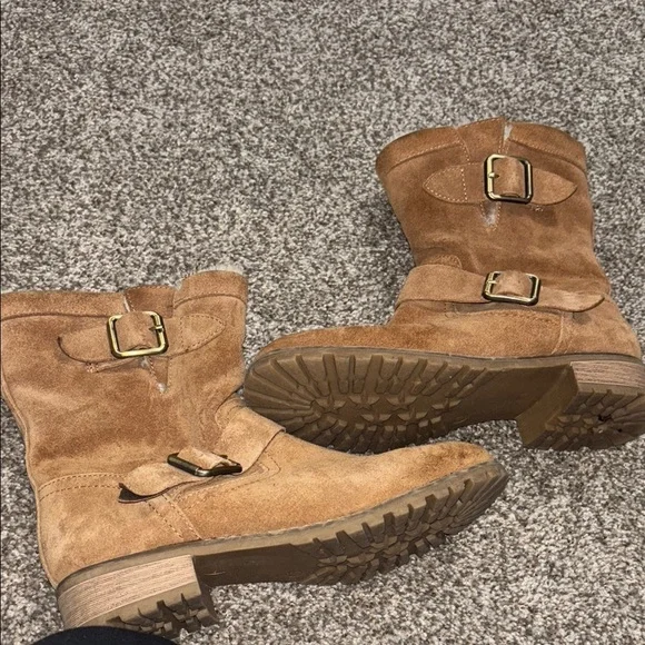 Brown Suede Women's Boots - Picture 4 of 4